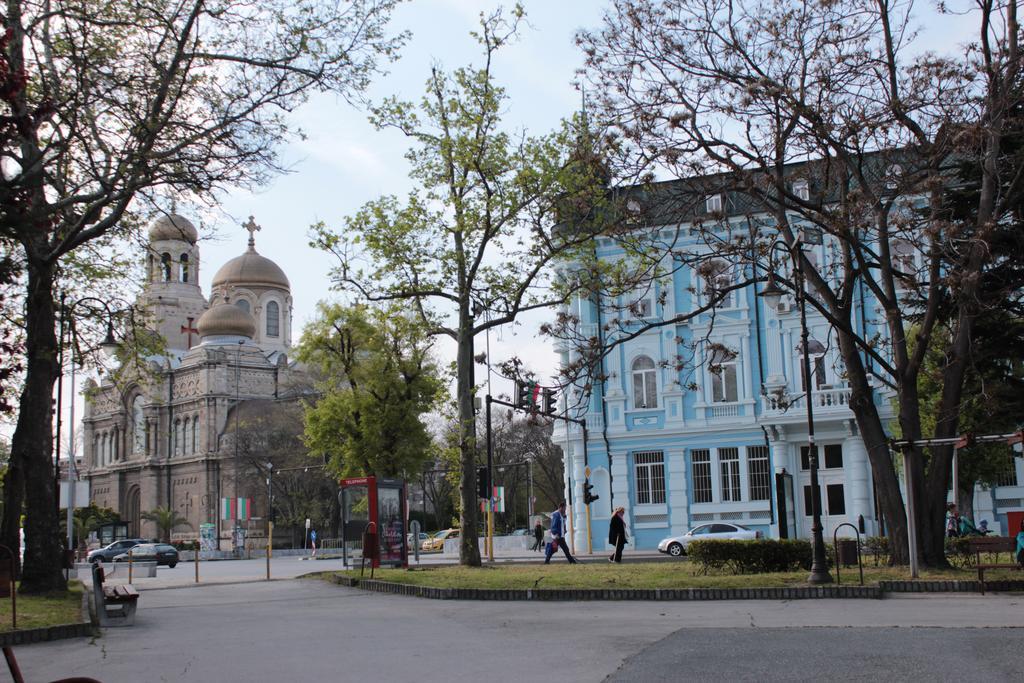 Apartment Central Varna Dış mekan fotoğraf