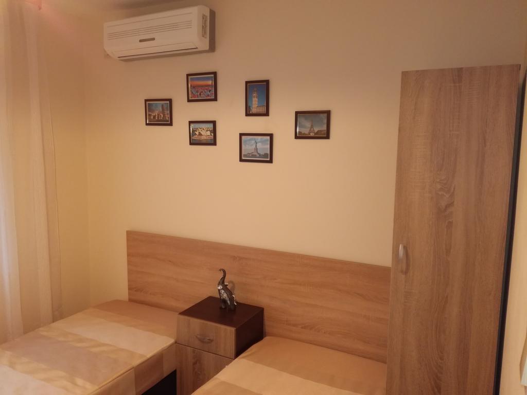 Apartment Central Varna Dış mekan fotoğraf